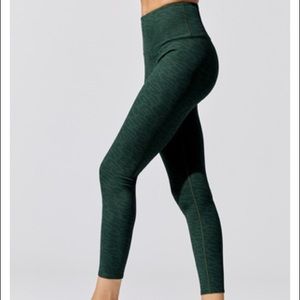 Carbon38 - 7/8 length Ribbed Leggings